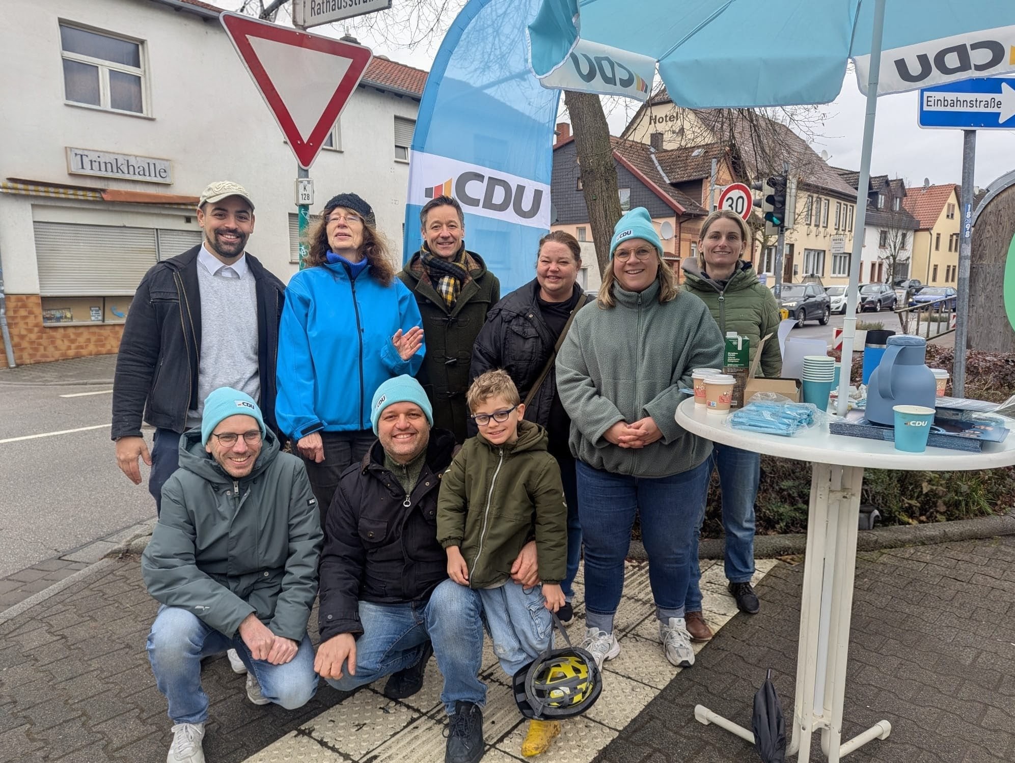 Infostand der CDU am Teo-Markt in Gundernhausen